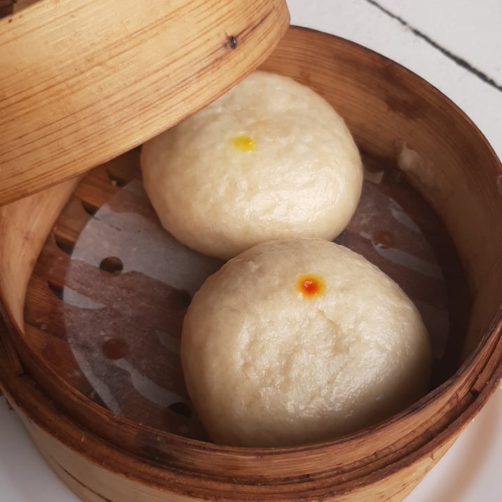 photo of Mellas Dim-Sum & Noodles Bar Vegan Bao Buns shared by @peaceinthekitchen on  08 Jan 2022 - review