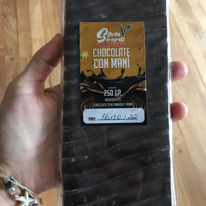 photo of Silvia sicardi Chocolate con maní shared by @ladybiird on  29 Jul 2022 - review