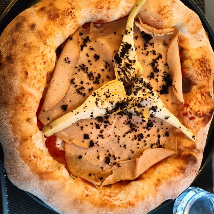 photo of Pizzeria "I Partenopei" Brescia Vegacciosa shared by @jordan85 on  14 May 2022 - review