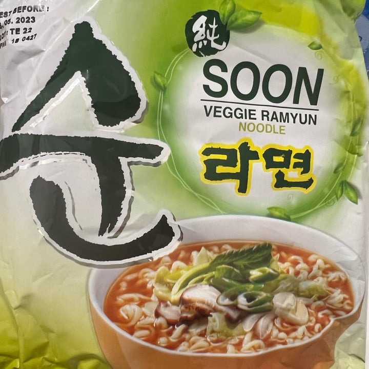 photo of Soon Brand Veggie Ramyun Noodle Soup shared by @moccymoccy on  15 Dec 2022 - review