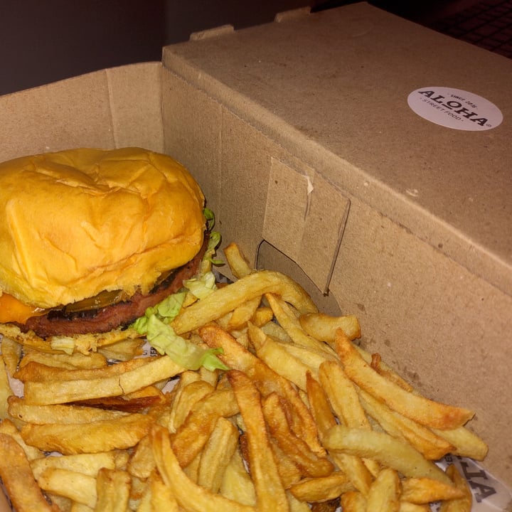 review photo of Aloha Hamburguesa Vegana shared by @lautaroluna on 15 Nov 2021 - review