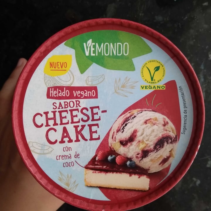 review photo of Vemondo Helado Vegano sabor Cheese-Cake shared by @antia09 on 25 Jul 2021 - review
