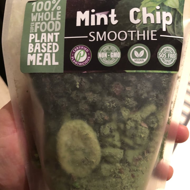 photo of Leafside Mint Chip Smoothie shared by @action4animals223 on  02 Jan 2022 - review