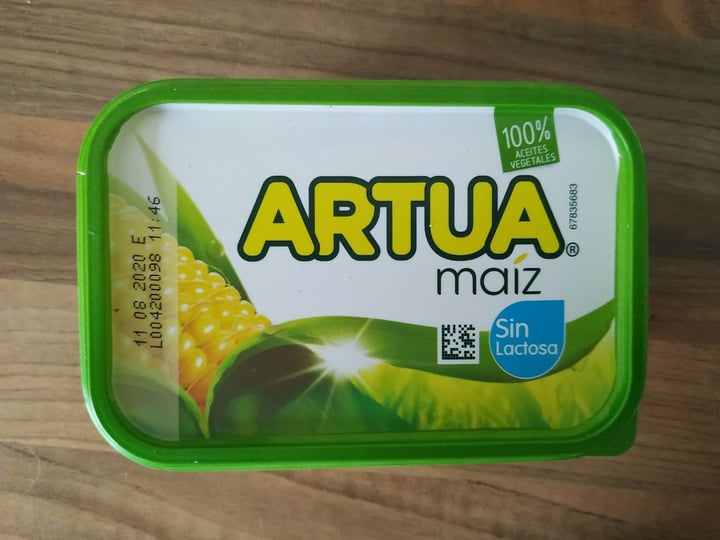photo of Artua Margarina shared by @tomatoandpotatovegan on  05 Apr 2020 - review