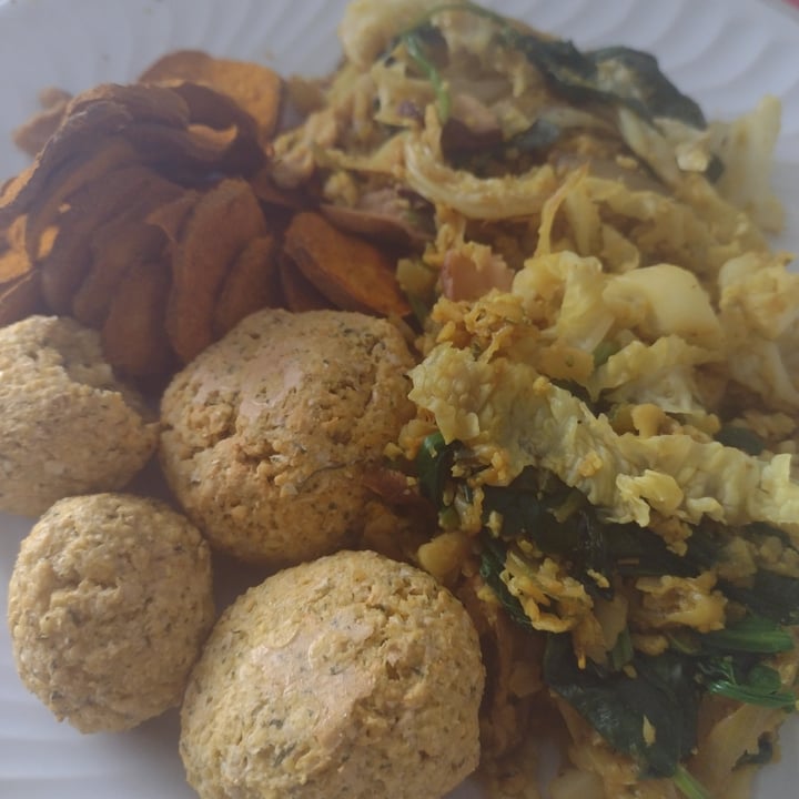 review photo of Bauck Hof Falafel shared by @csanjosbranco on 02 Jan 2022 - review