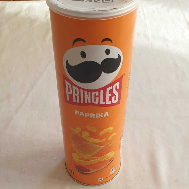 photo of Pringles Paprika shared by @sereveg on  14 Apr 2022 - review
