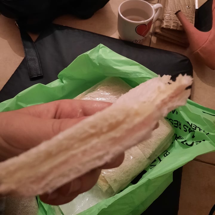 photo of Apto Vegano Consciente Sandwiches de Miga shared by @agustinaterzano on  01 Jun 2021 - review