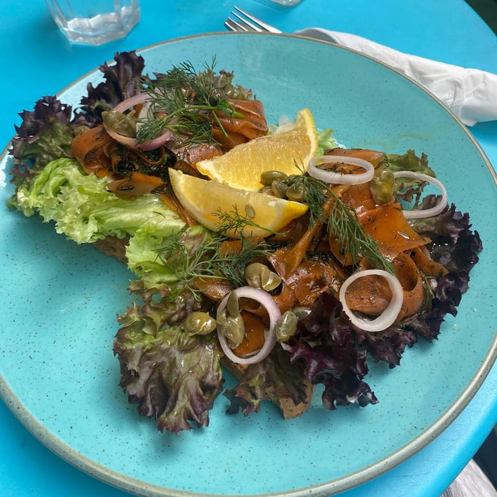 photo of Holy Cow carrot lox shared by @devon0 on  10 Sep 2022 - review