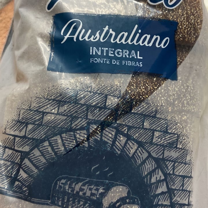 photo of Wickbold Pão Australiano Do Forno shared by @ferrovillas on  29 Jan 2022 - review