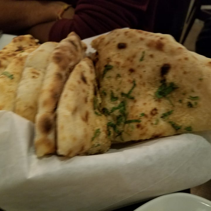 photo of Azitra Restaurant Assorted Vegan Naans shared by @navnismehta on  21 Oct 2021 - review