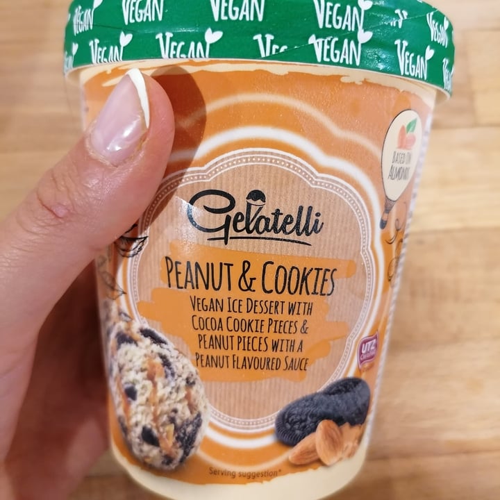 photo of Gelatelli Peanut & Cookies shared by @susy49 on  16 Aug 2021 - review