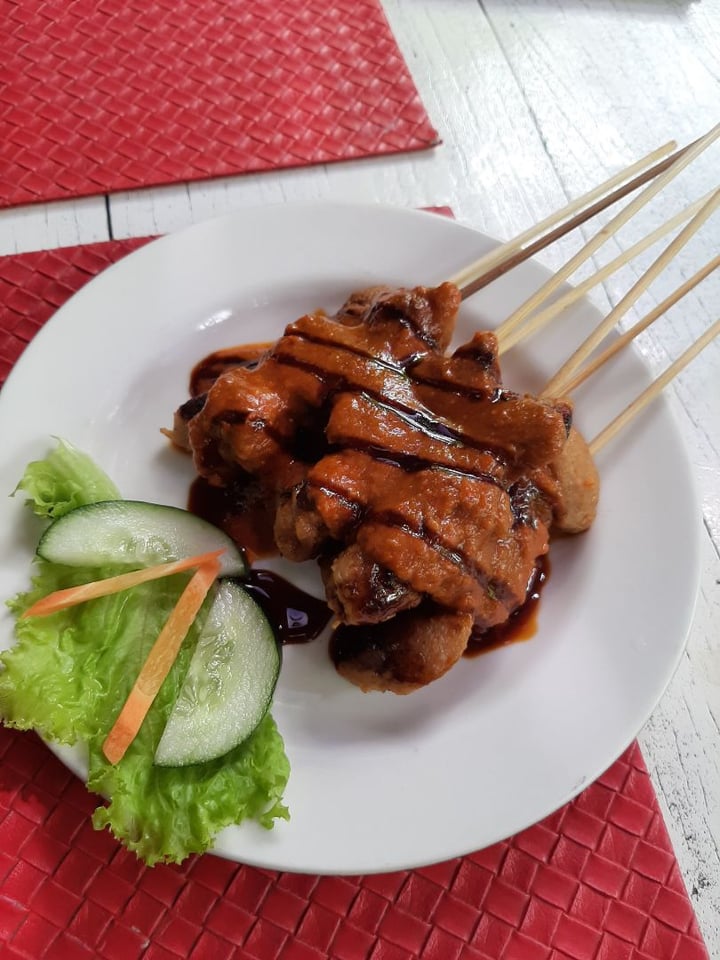 photo of Tasty Vegan Satay shared by @plantsfeelthough on  15 Feb 2020 - review