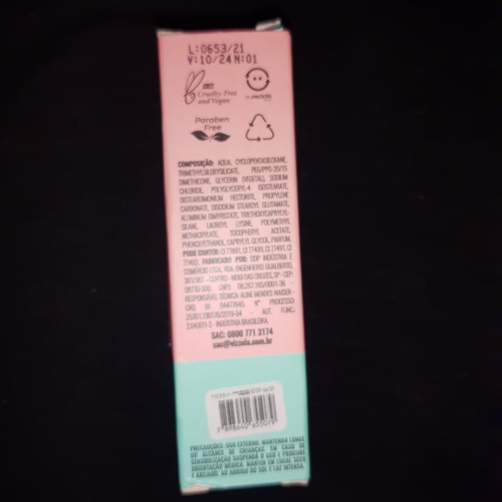 photo of Vizzela Cosméticos Base Vegana Líquida shared by @thabre on  25 Oct 2022 - review