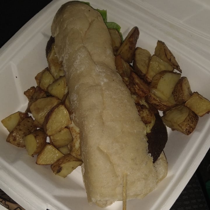 review photo of Estilo Veggie Lomito completo shared by @fabianvegano on 21 Mar 2021 - review
