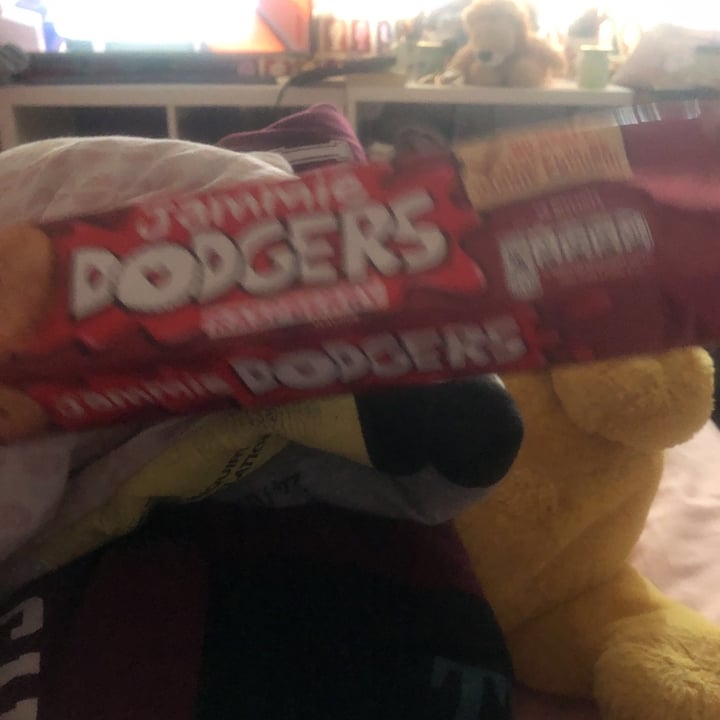 photo of Burtons biscuit co Jammie dodgers shared by @niamhemma on  28 Jun 2021 - review