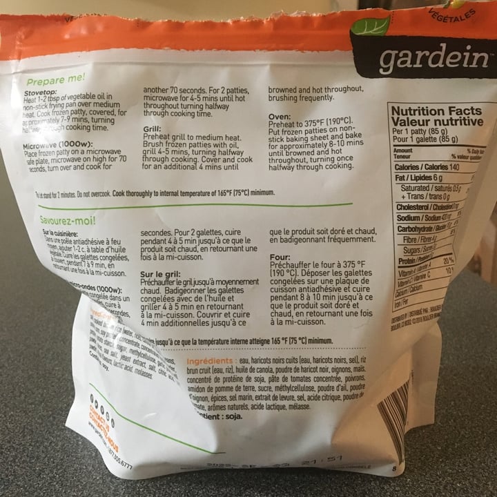 photo of Gardein Black beans patties chipotle shared by @melodiepaquetanimals on  27 Apr 2022 - review