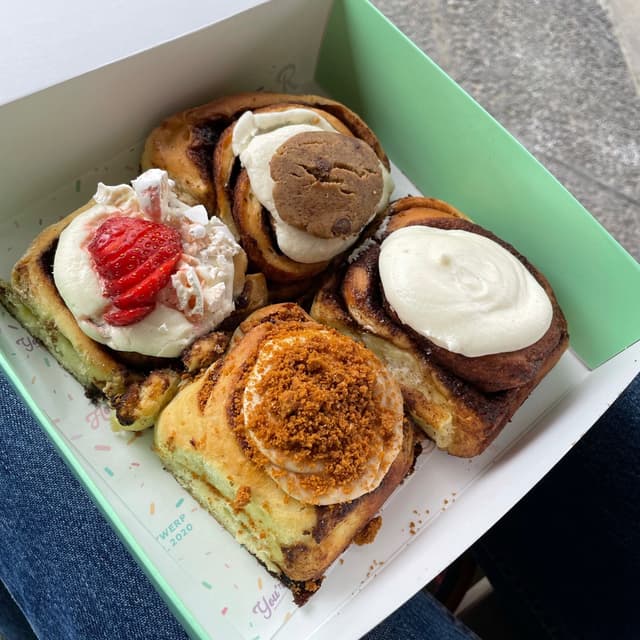 Photo of the dish “Cinnamon Roll”