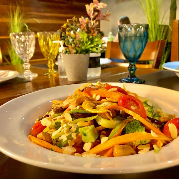 photo of Armazém Restaurante Spaghetti de abobrinha low carb shared by @marcioveg on  17 Apr 2022 - review