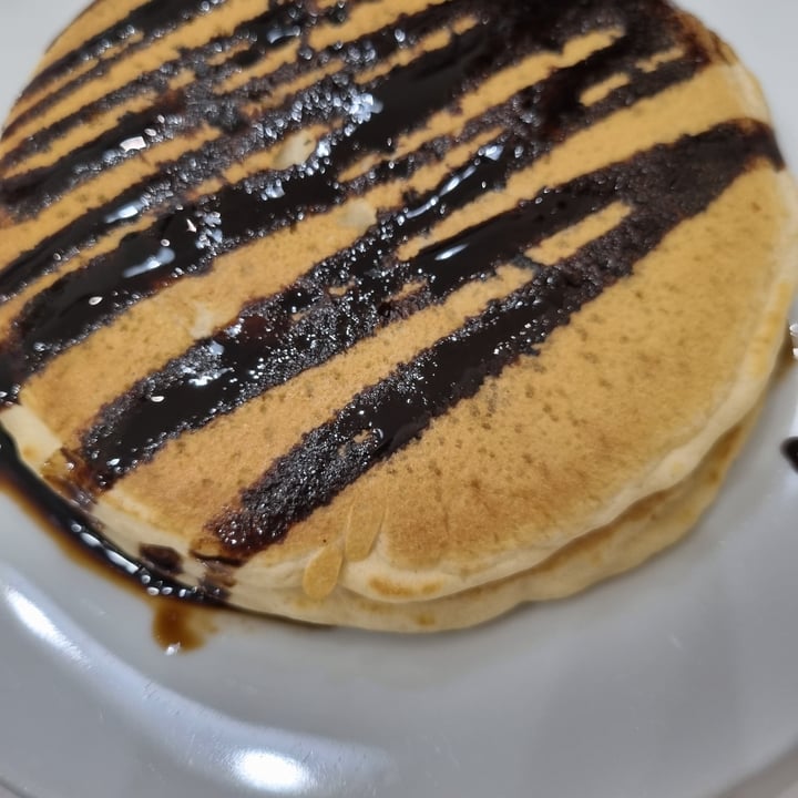 photo of 2Hearts Bakery Pancakes vegani con caramello shared by @marie91 on  24 Apr 2022 - review
