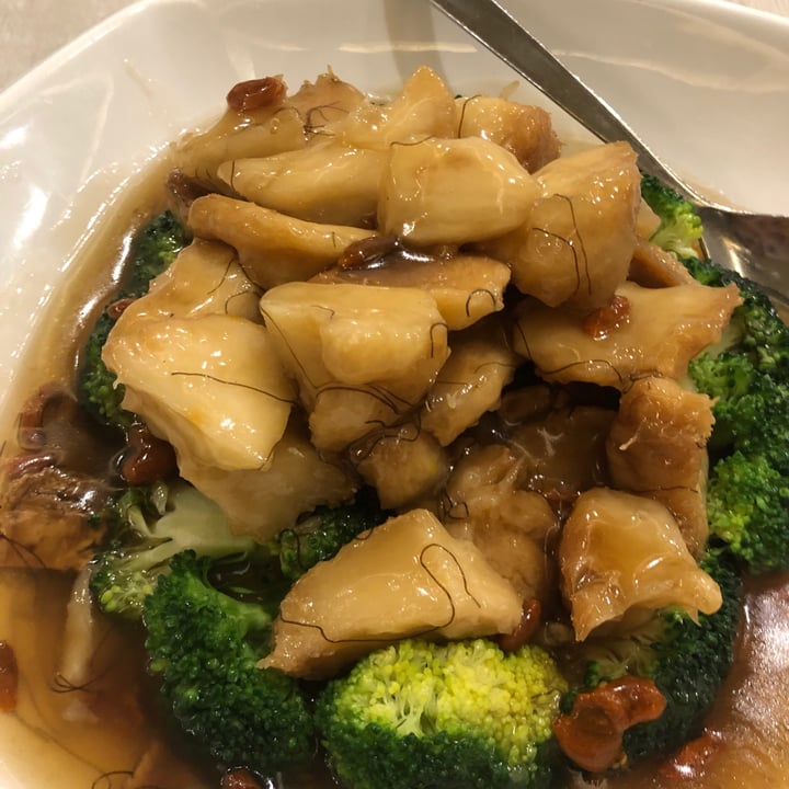 review photo of Whole Earth Enchanted Forest shared by @roxtarlette on 23 Oct 2020 - review