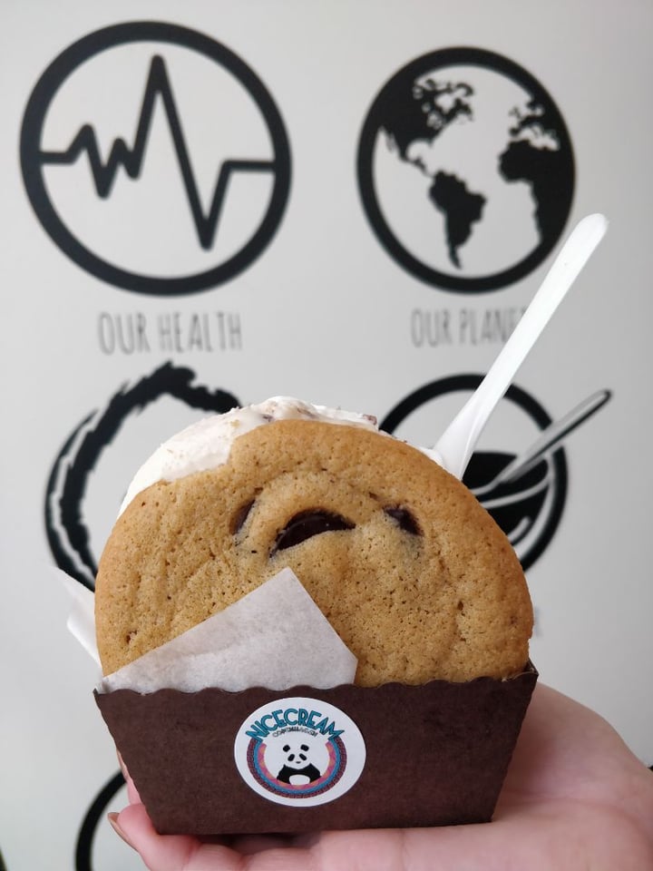 review photo of Nicecream Nice Cream Sandwich shared by @nondairycheese on 08 Apr 2019 - review