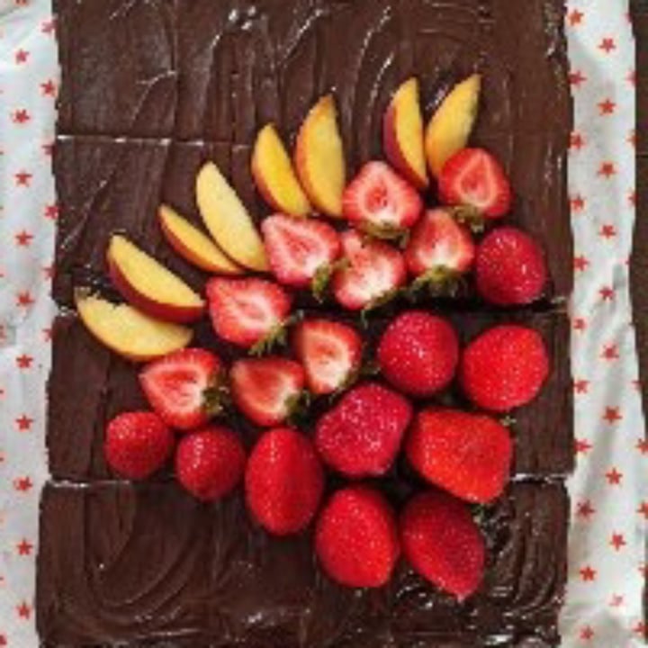 review photo of Vegan Bageri Pastel De Brownie shared by @silviswilvis on 14 Jun 2020 - review