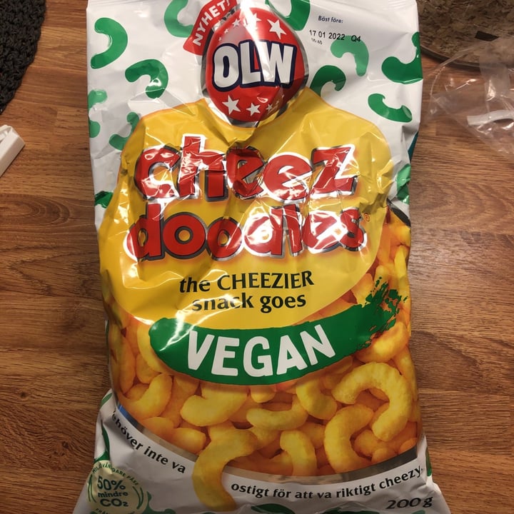 review photo of Olw Cheez doodles vegan shared by @figaro on 13 Aug 2021 - review