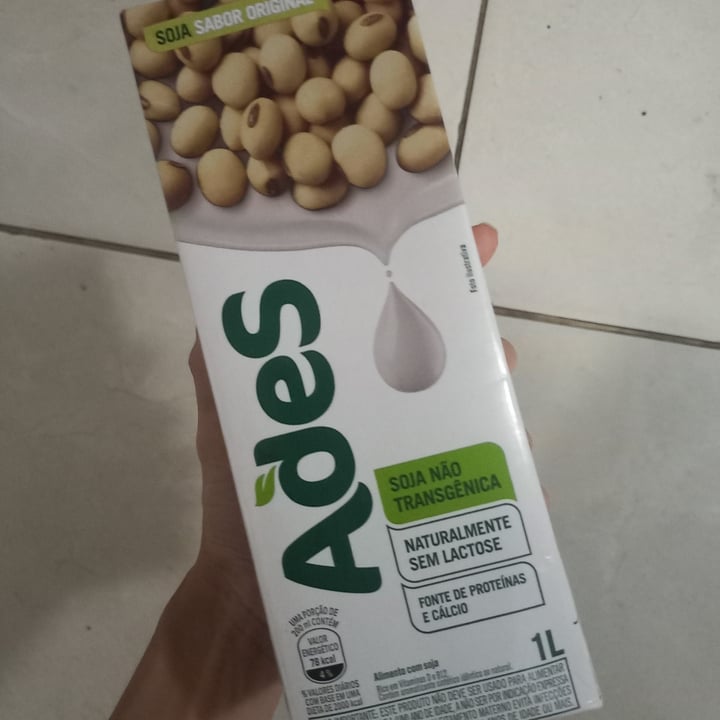 photo of Ades Leite De Soja Tradicional shared by @beatrizagns on  26 Feb 2022 - review