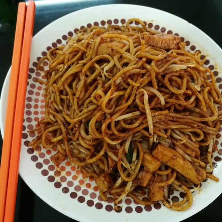 review photo of Blue Boy Vegetarian Food Centre Vegetarian Fried Kuey Teow shared by @lvchang84 on 08 Nov 2021 - review