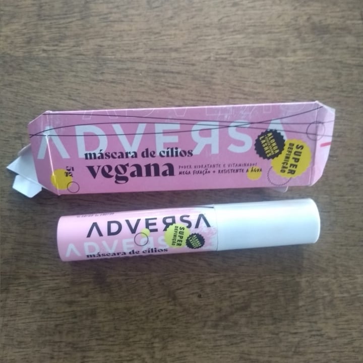 photo of Adversa Super definição máscara para cílios shared by @darlanmacedo on  25 Jul 2022 - review