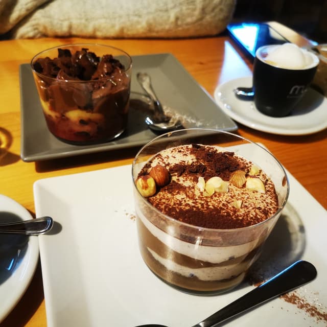 菜肴“Tiramisù”的照片