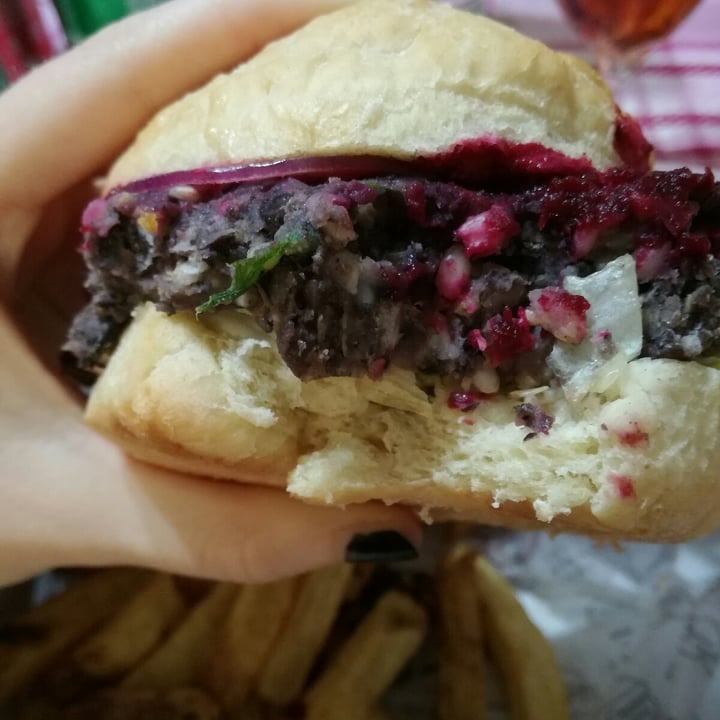 review photo of Hamburga Hamburguesa Vegana shared by @luliandreani on 14 Jul 2020 - review