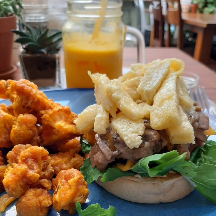 photo of Infinite Café Plant-Powered Kitchen The Ultimate Burger shared by @yashmeen on  02 Sep 2022 - review