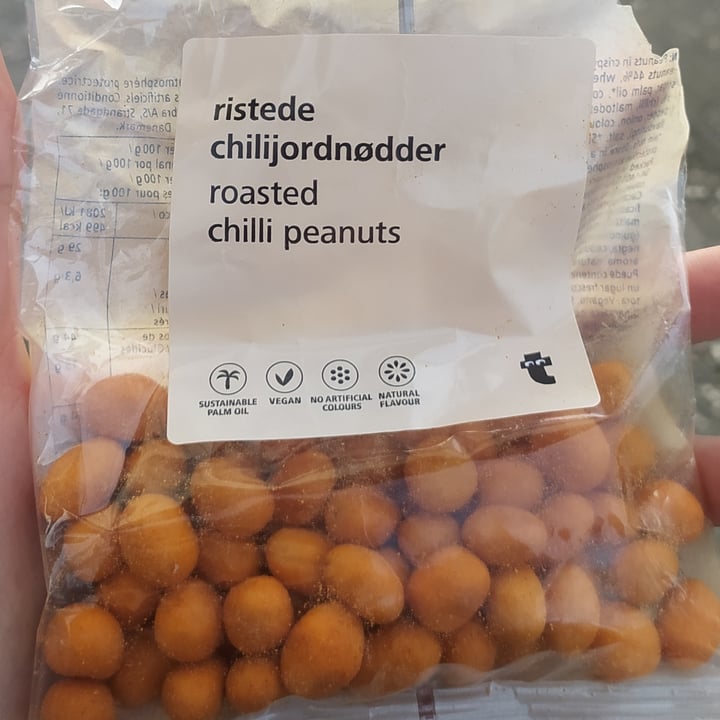 photo of Flying Tiger Roasted chili peanuts shared by @bratkart0ffel on  16 Mar 2022 - review