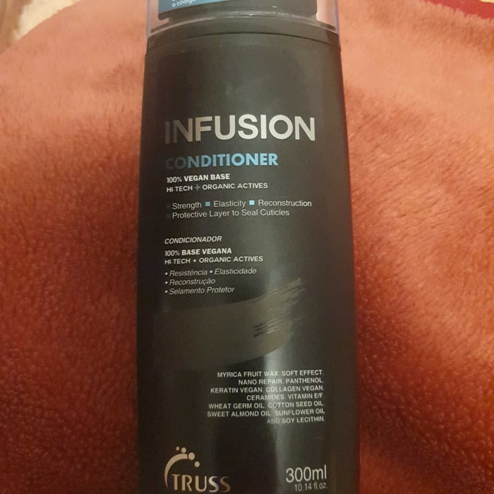 photo of Truss INFUSION CONDITIONER 100% Vegan Base  shared by @taoo on  17 Apr 2022 - review