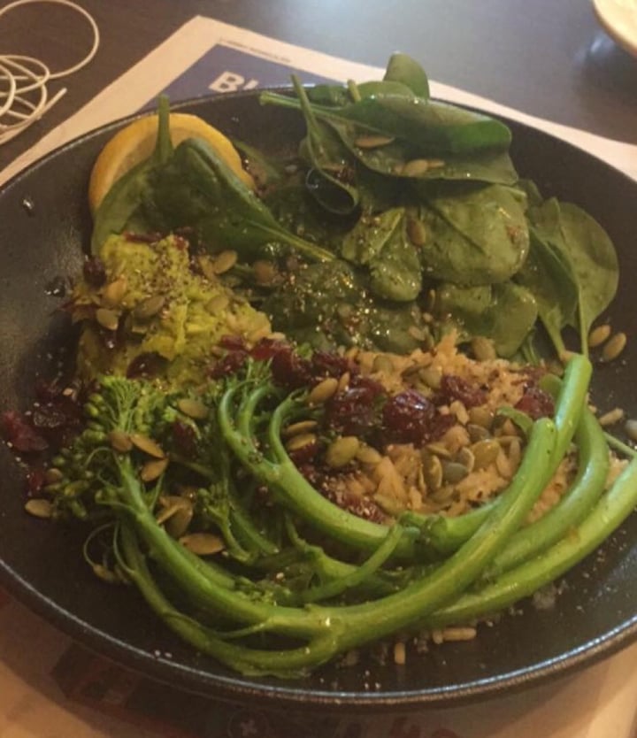 review photo of The Coffee Club Café - Kalamunda Brown Rice & Quinoa Green Bowl shared by @debzeedoo on 26 Dec 2019 - review