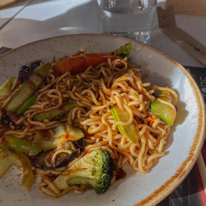 photo of UDON Veggie Yakisoba shared by @dmonteys on  19 Feb 2021 - review