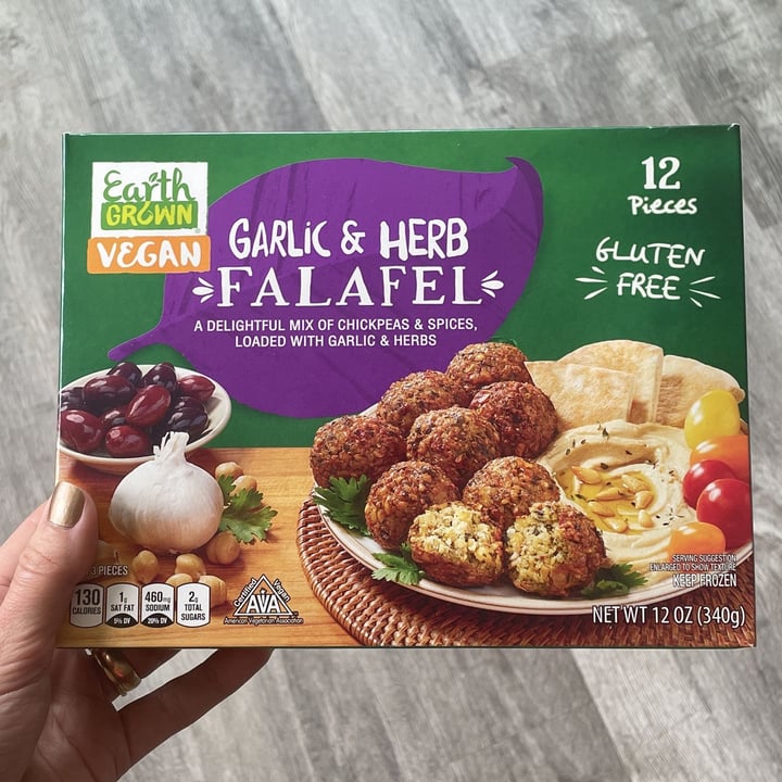 photo of Earth Grown Harlic & Herb Falafel shared by @lizyehl on  06 Aug 2022 - review