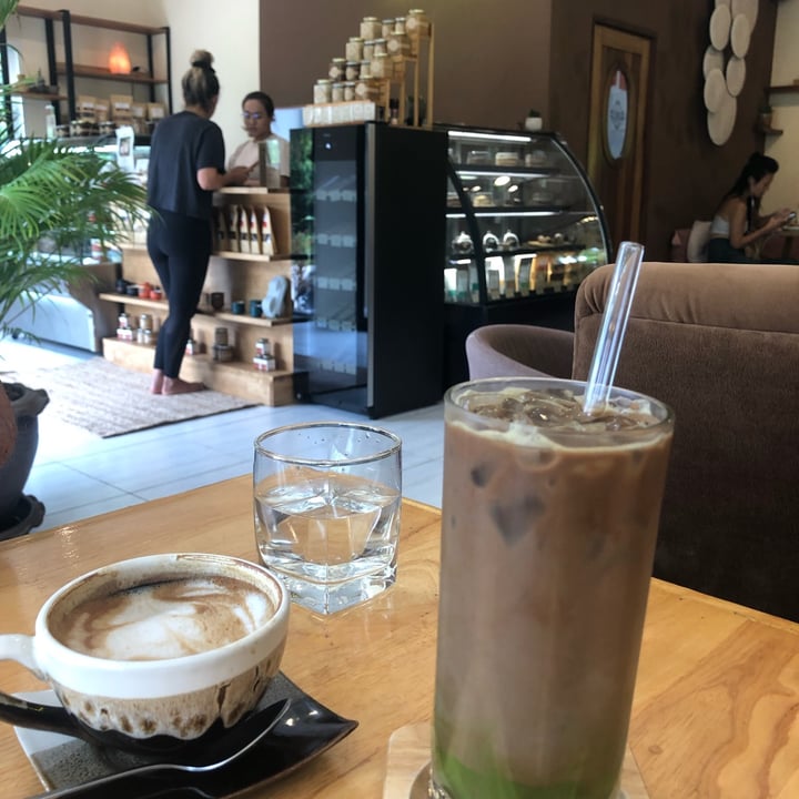 photo of Deli Devi Cacao Frappé With Matcha shared by @chavonne on  02 Oct 2022 - review