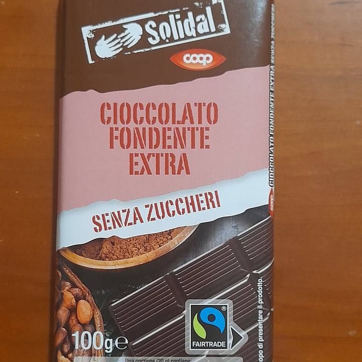 photo of Solidal coop Cioccolato Fondente Extra Senza Zuccheri shared by @esterl on  13 May 2022 - review