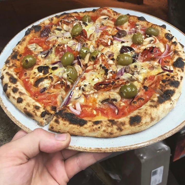 review photo of The Circle Eatery Beeston Veggie Pizza (made vegan) shared by @jessie18 on 06 Dec 2020 - review