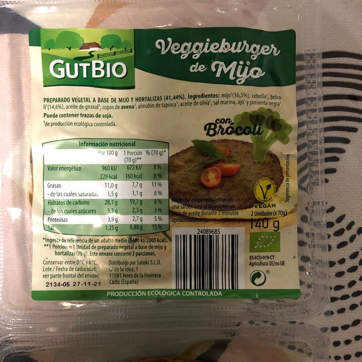 photo of GutBio Veggie burger con mijo shared by @astrid269 on  21 Nov 2021 - review