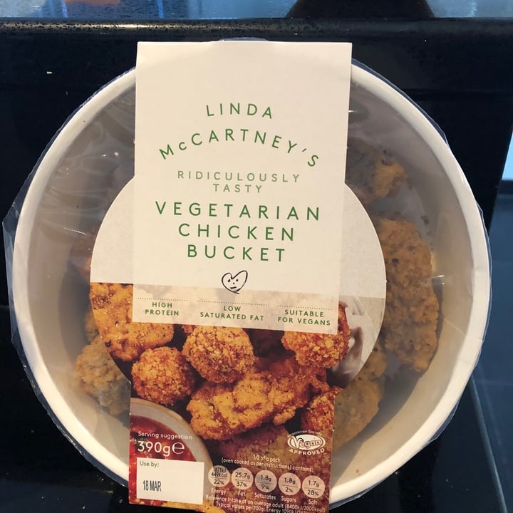 photo of Linda McCartney's Vegetarian Chicken bucket shared by @cm80 on  09 Mar 2020 - review