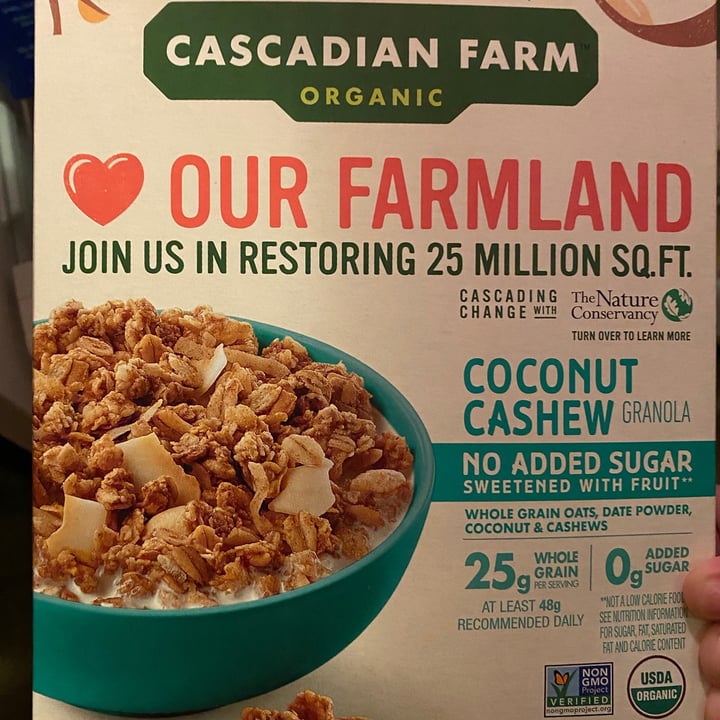 photo of Cascadian Farm Coconut Cashew Granola shared by @jessierose on  21 Jun 2021 - review