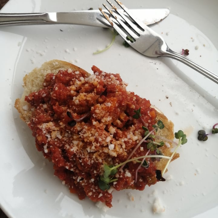 photo of Doppio Zero, Pearls Umhlanga Vegan Beyond Beed Mince bolognese On Ciabatta shared by @swanepoelc on  13 Feb 2021 - review