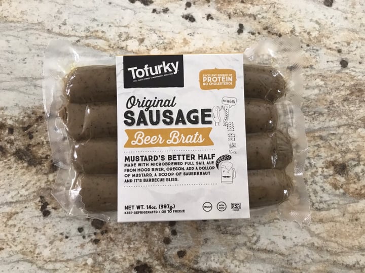 photo of Tofurky Original Sausage Beer Brats shared by @dianna on  13 May 2019 - review