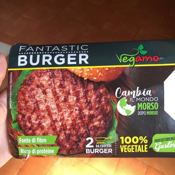 review photo of Vegamo Fantastic Burger shared by @emiliaforzani on 12 Aug 2021 - review