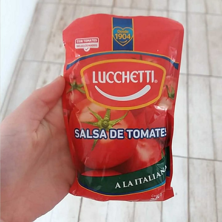 photo of Lucchetti salsa de tomates shared by @veganary on  18 Aug 2020 - review