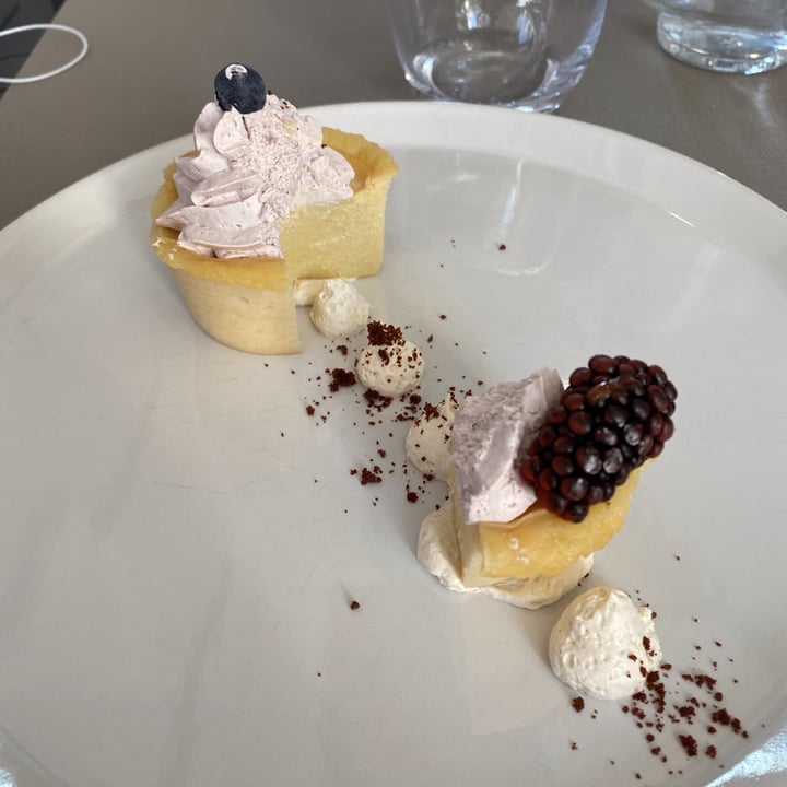 photo of Alice e Viola - Cucina vegetale Cheesecake shared by @sinella on  23 Apr 2022 - review