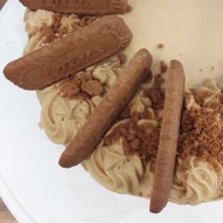 photo of Blue Brew Lotus Biscoff Sponge Cake shared by @jamesallnutt on  08 Oct 2020 - review
